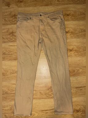 Men’s 38x32 Khaki Jeans